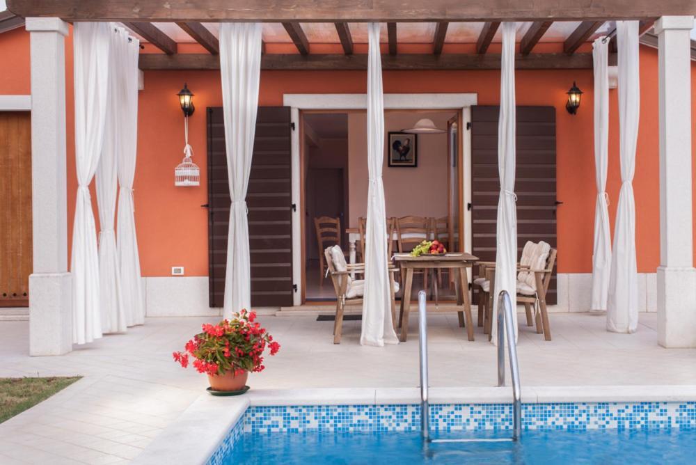 Villas Vilanija Umag Extérieur photo